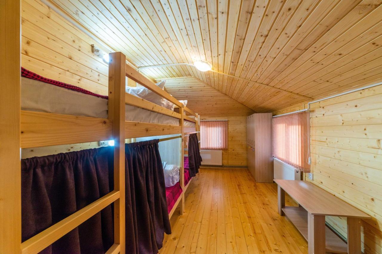Хостел Галіція Kolomyia Exterior foto
