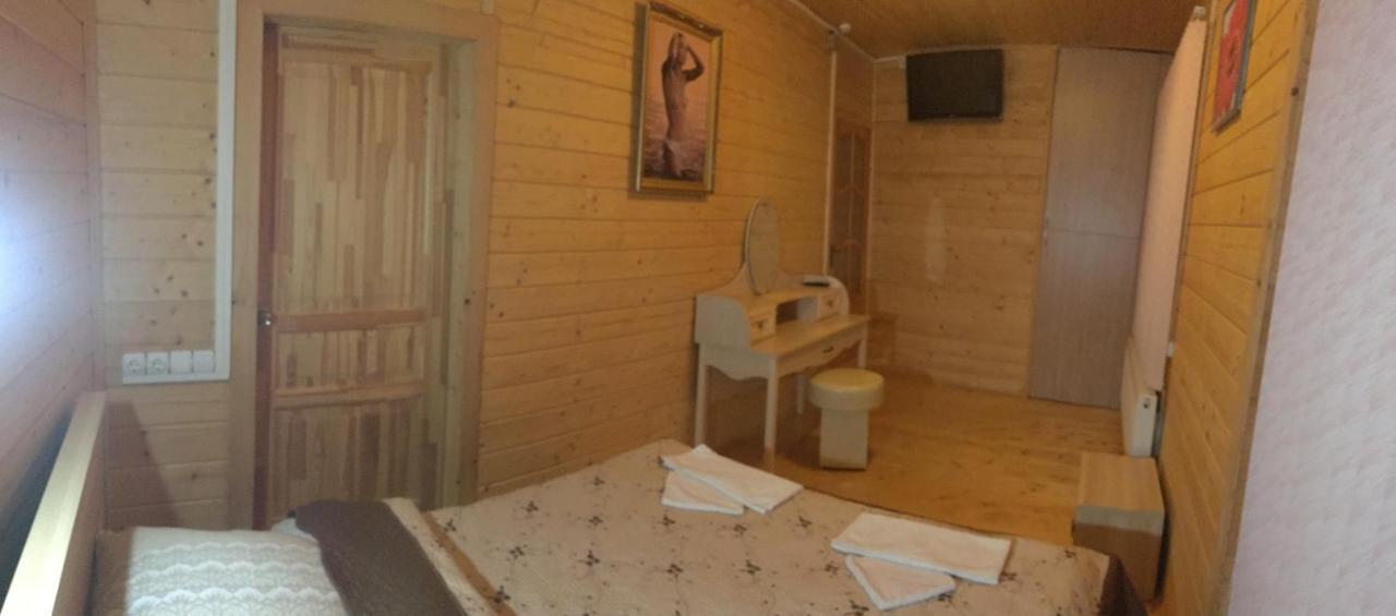 Хостел Галіція Kolomyia Exterior foto